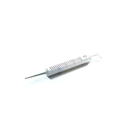 SALE Spritze aus Plastik, ca 53 cm lang